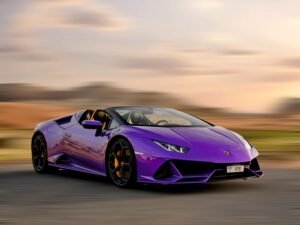 Lamborghini Huracan Evo Spyder Purple
