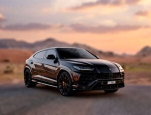 Lamborghini Urus Black
